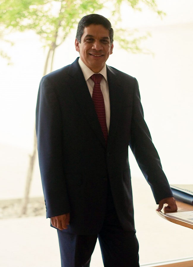 umin-rector-dr-roberto-rueda-ochoa